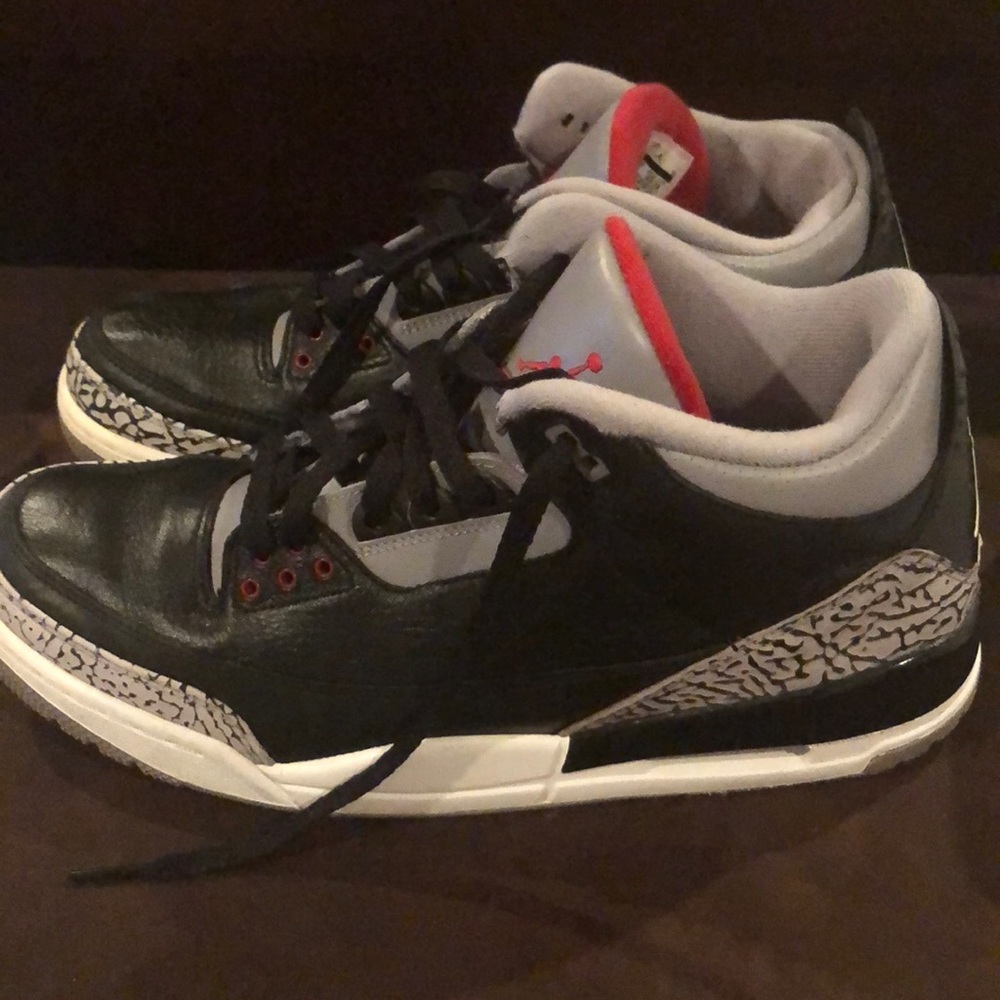 Jordan Retro 3 Cement Black